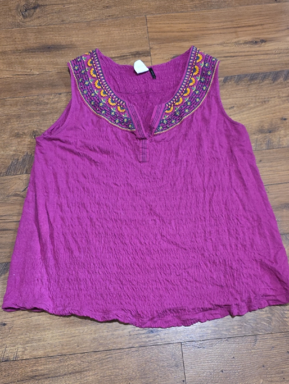 Anthropologie Akemi +Kim Magenta Sleeveless Tank with Embroidered Yoke